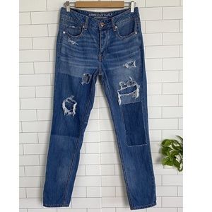 American Eagle Jeans Tomgirl Button Fly Sz 2 Regular Destroyed Denim 100% Cotton